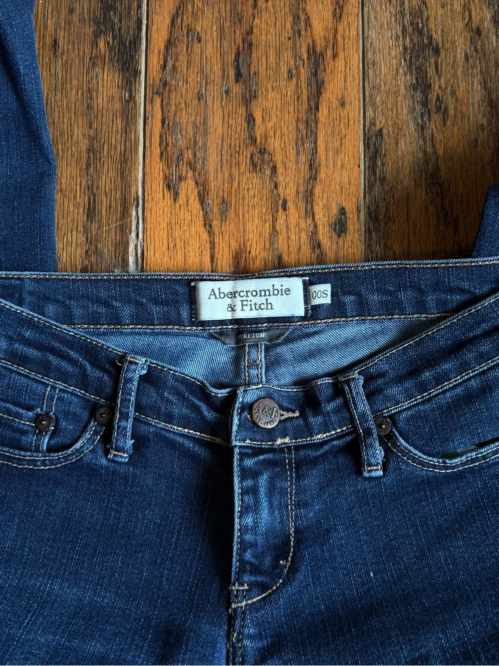 Abercrombie & Fitch Low-Rise Skinny Jeans